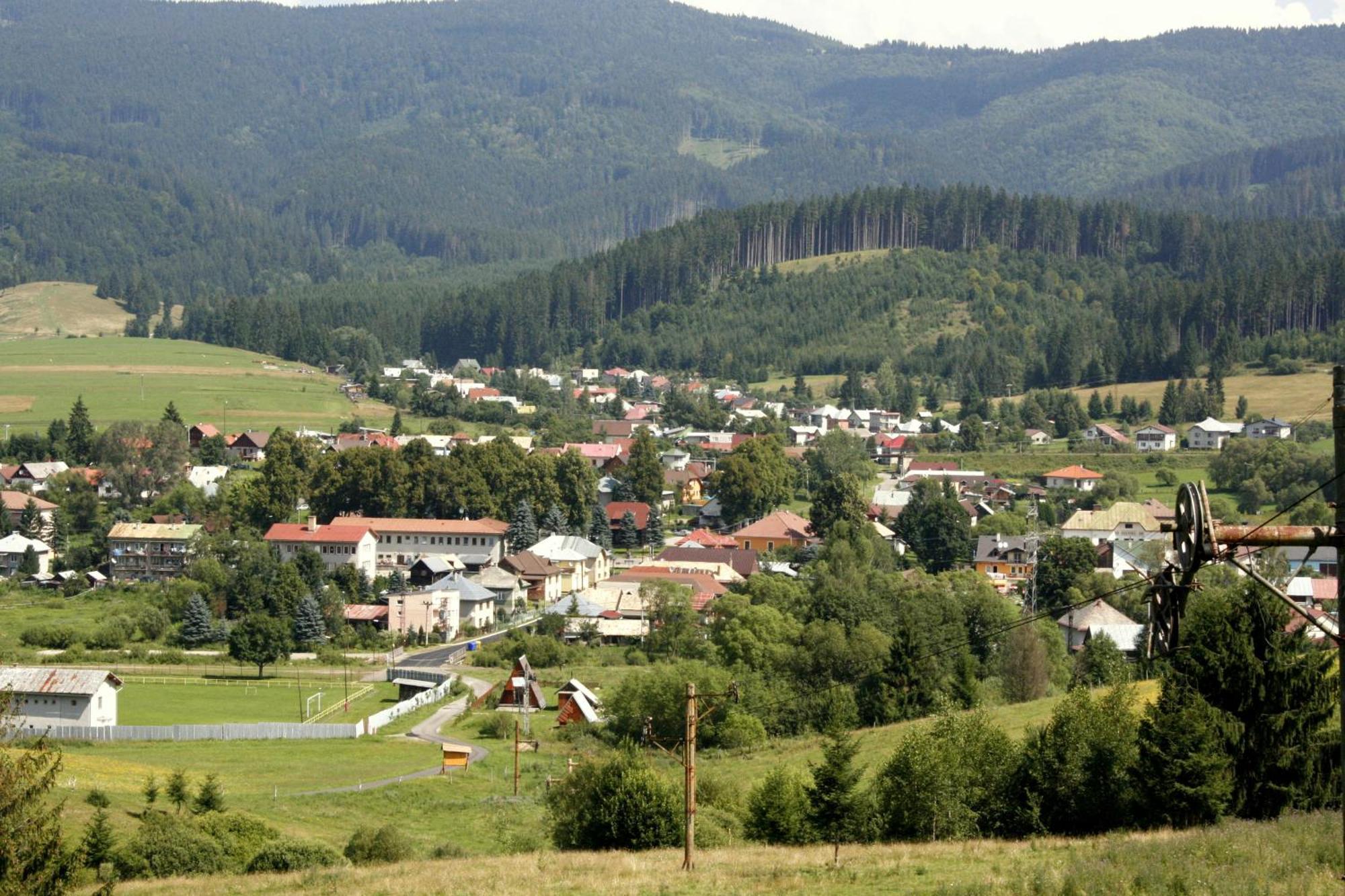 Penzion Fantazia Michalova - Brezno-Muranska Planina エクステリア 写真